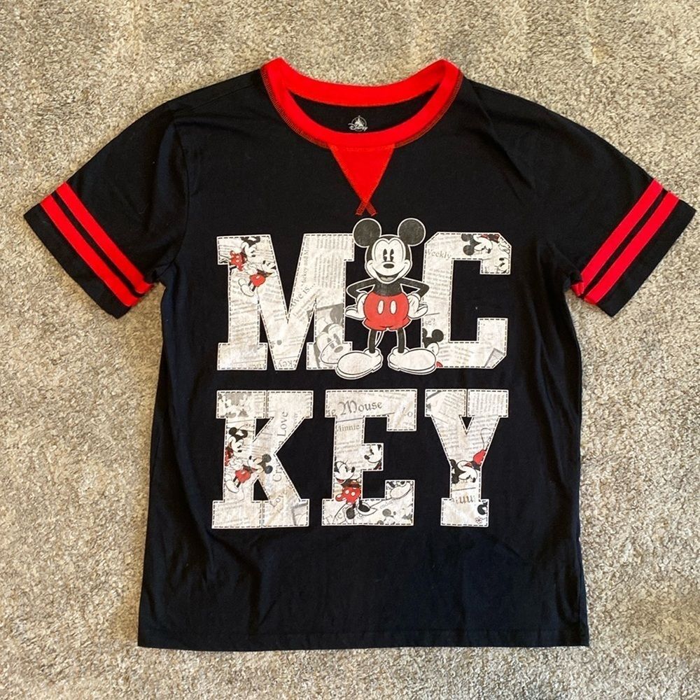 Disney Mickey‎ Mouse Newspaper Print Short Sleeve T Shirt Men's Medium EUC